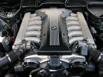 V12 engines BMW M70 / S70 / M73 / N73 / N74