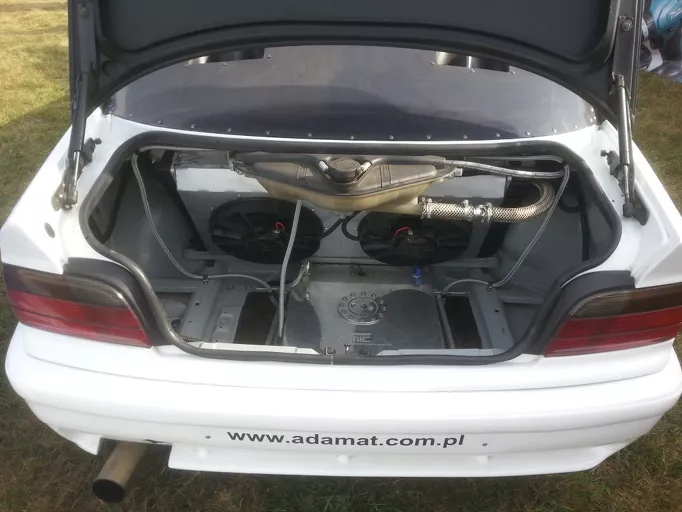 BMW E36 GTR Hurricane - układ wodny i paliwowy 