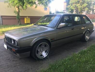 BMW E30 Touring M62B44